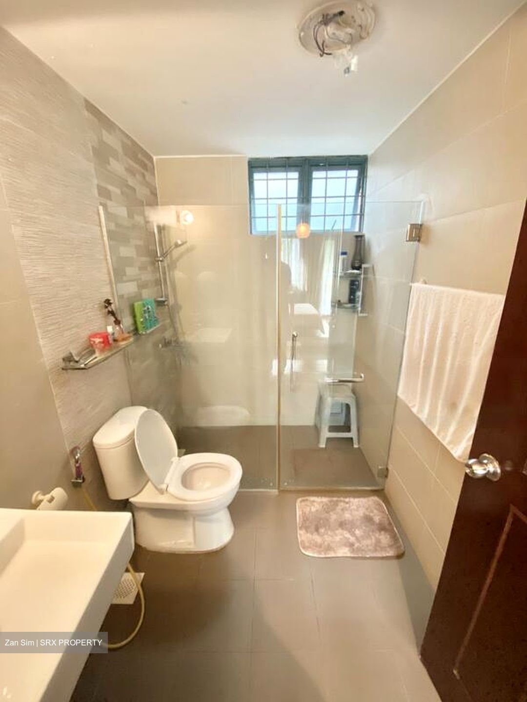 Stratford Court (D16), Condominium #451625531